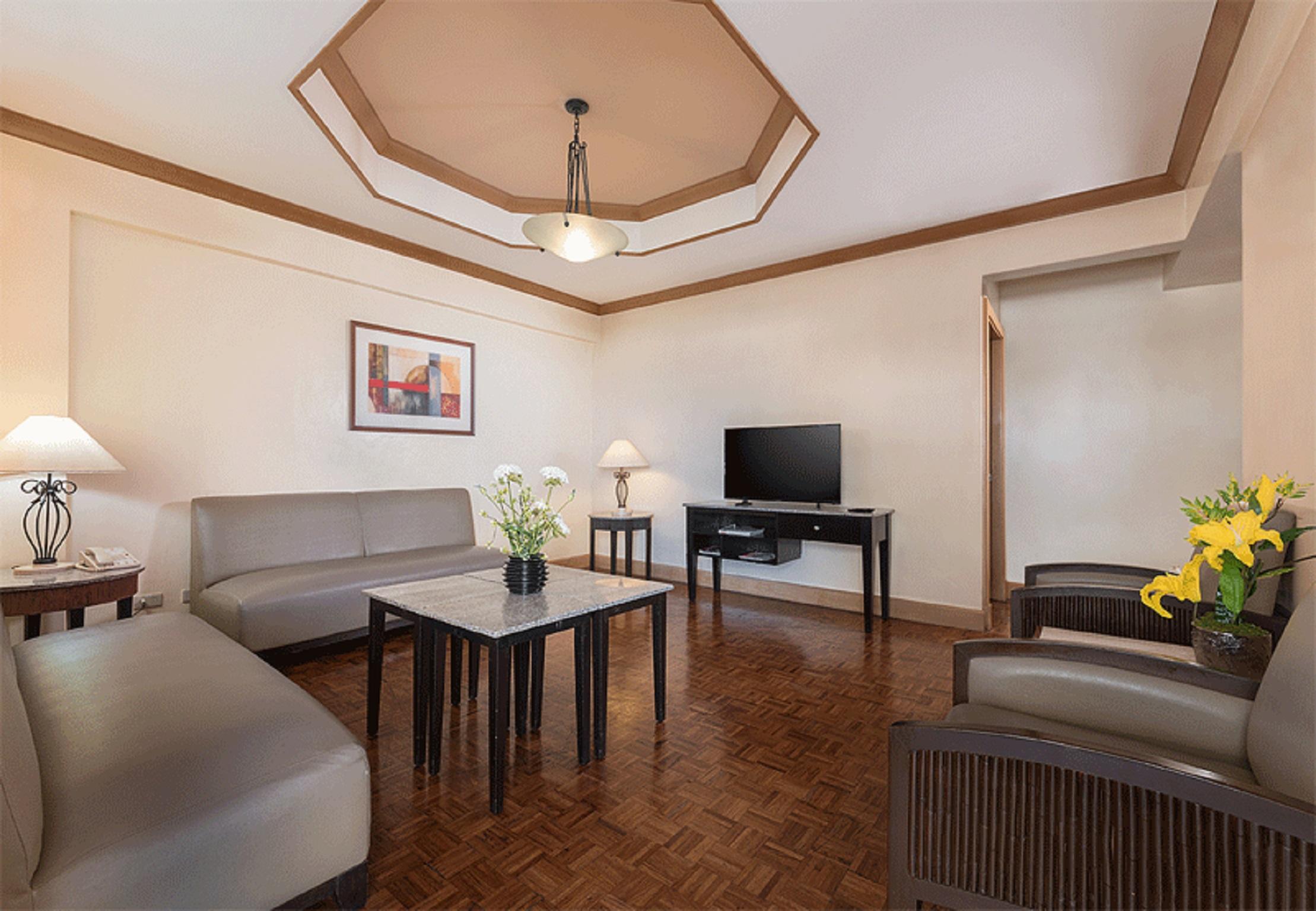 Tropicana Suites Manilla Buitenkant foto