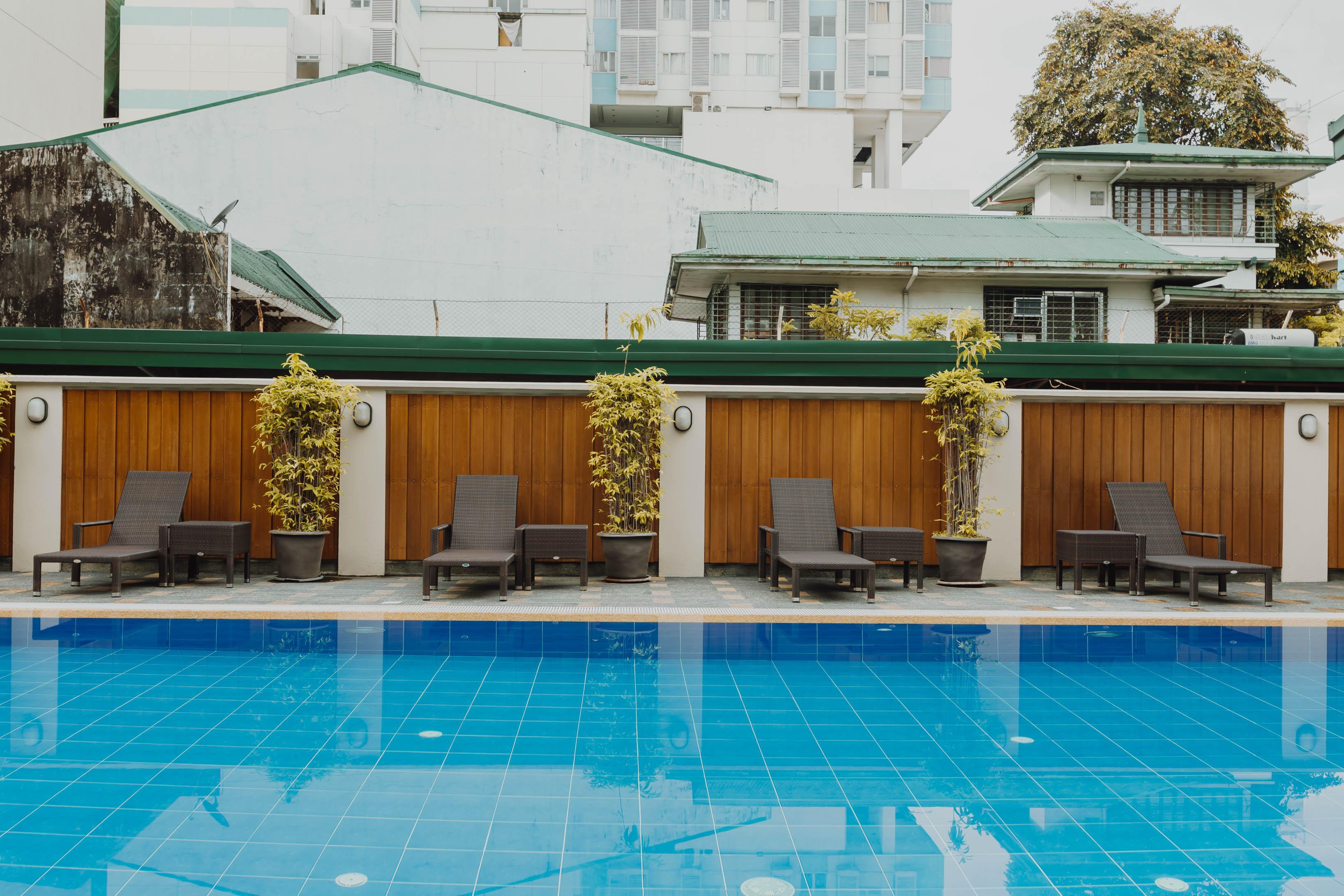 Tropicana Suites Manilla Buitenkant foto