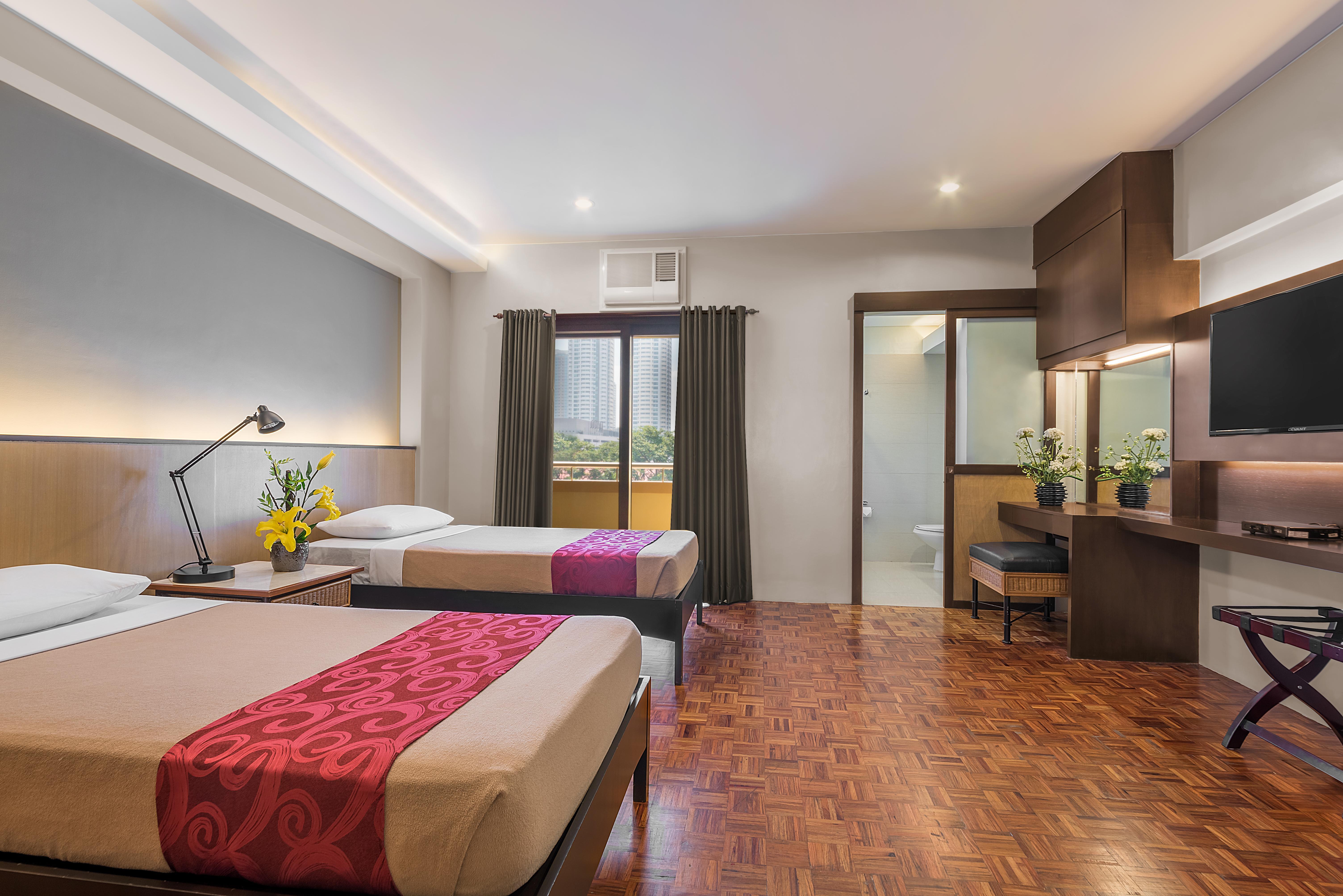 Tropicana Suites Manilla Buitenkant foto