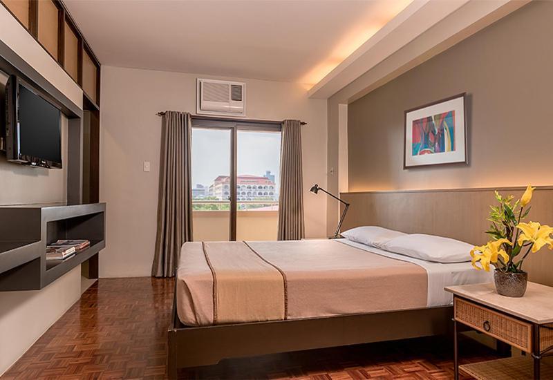 Tropicana Suites Manilla Buitenkant foto