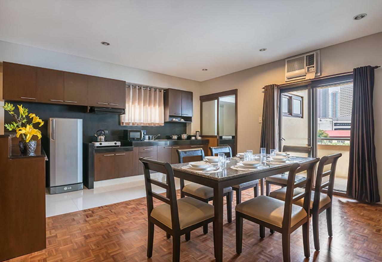 Tropicana Suites Manilla Buitenkant foto