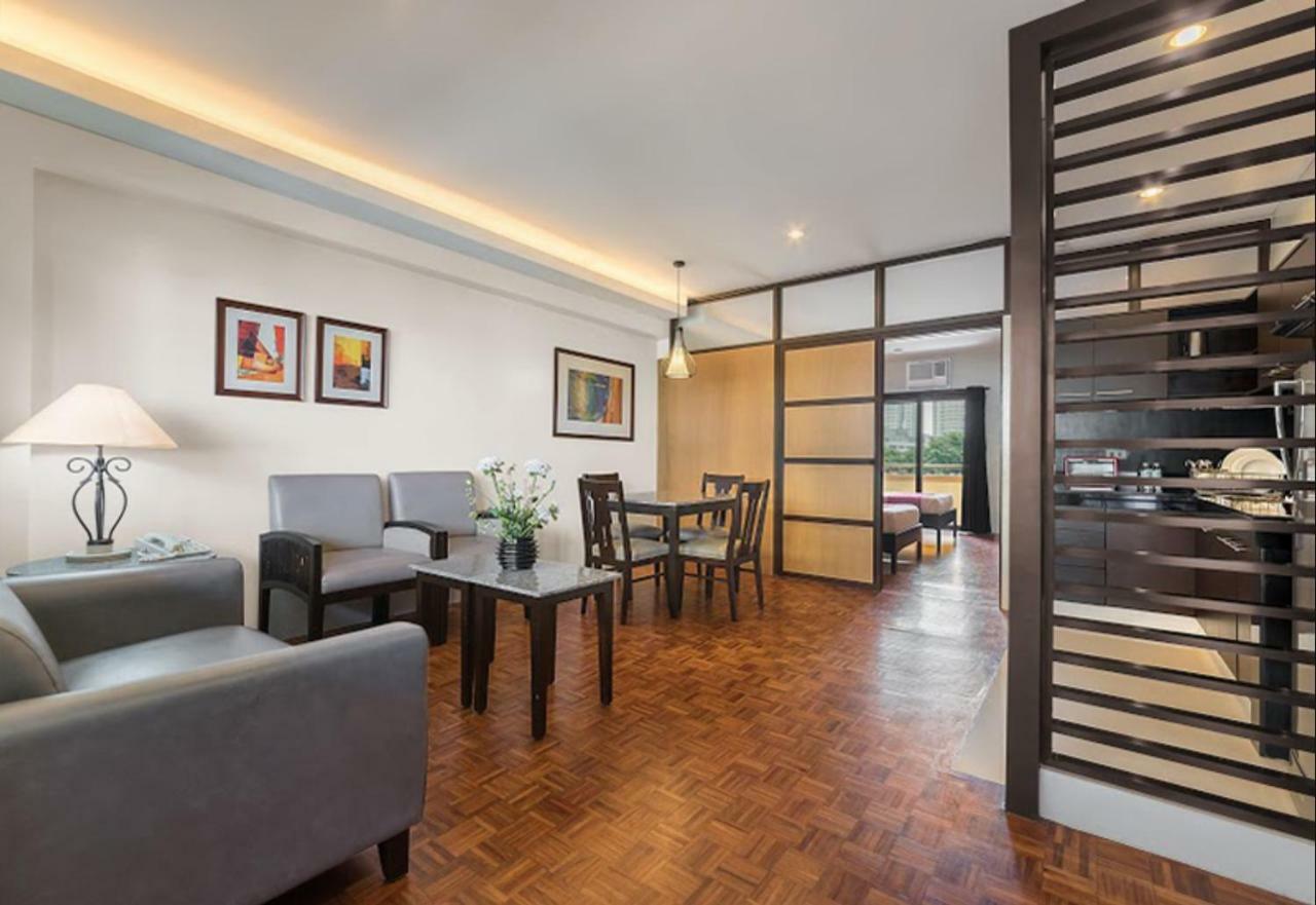 Tropicana Suites Manilla Buitenkant foto