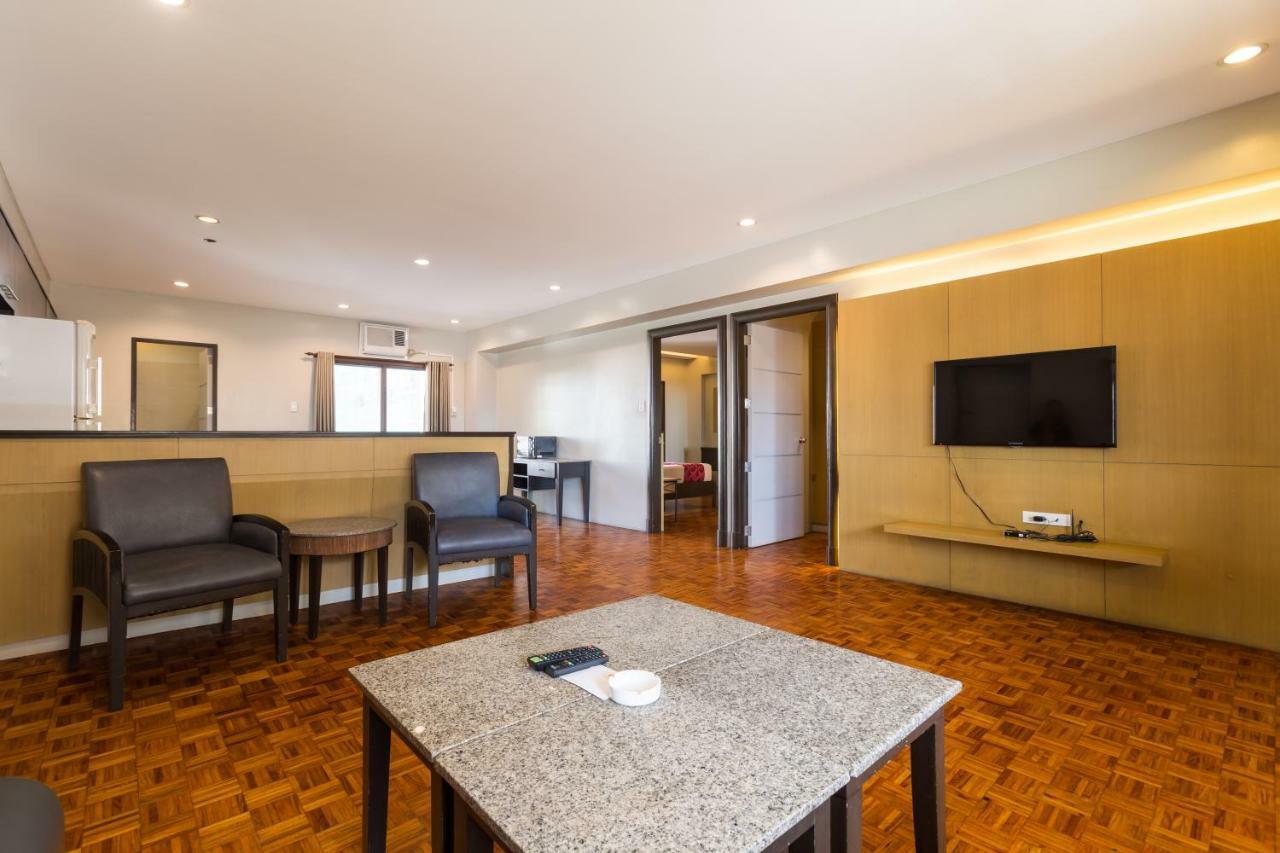 Tropicana Suites Manilla Buitenkant foto